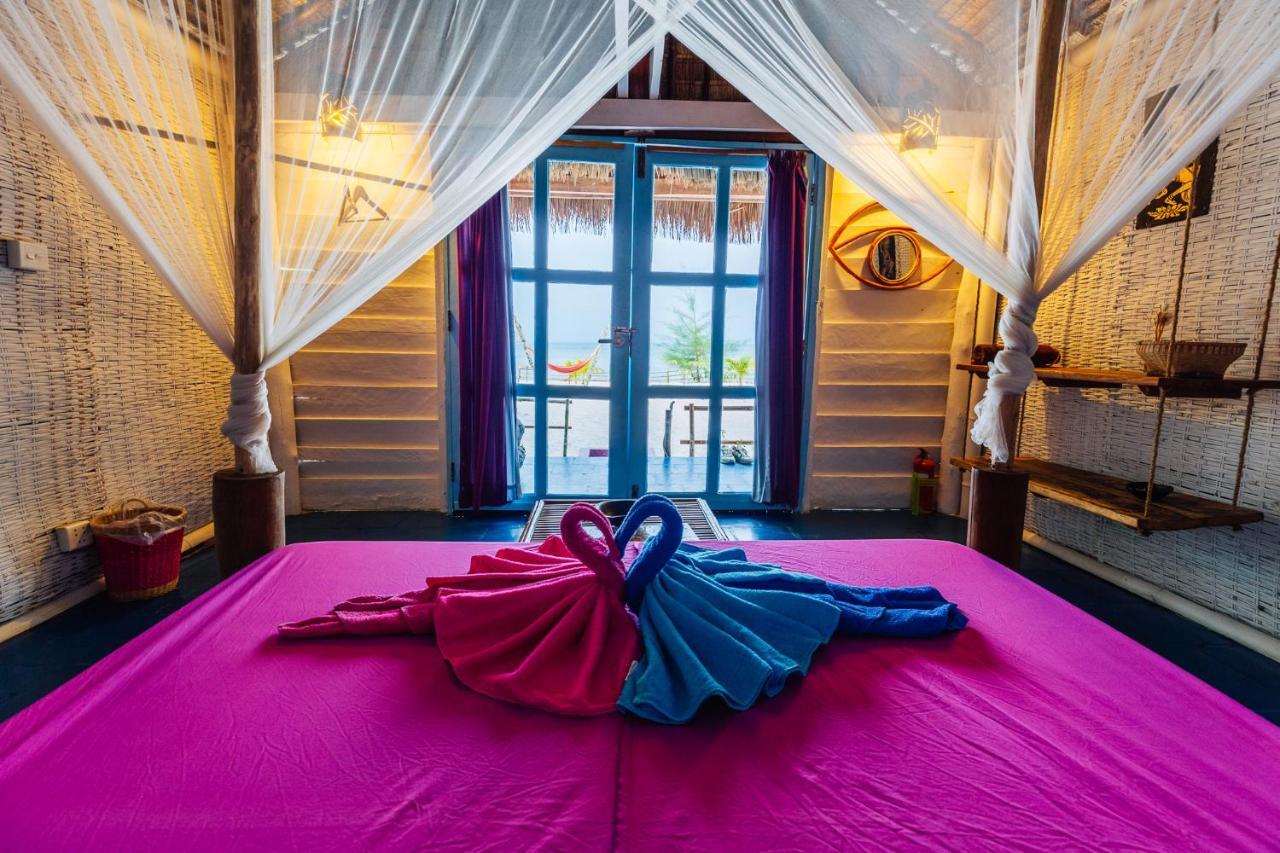 Bamboo Jam Villa Koh Rong Sanloem Exterior photo